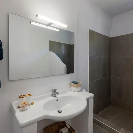 Kynthia Mykonos - 2 Bedroom With Private Pool بيت للعطل Mykonos Town